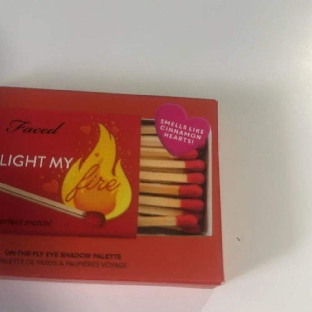 Too Faced Light My Fire Mini Eyeshadow Palette
